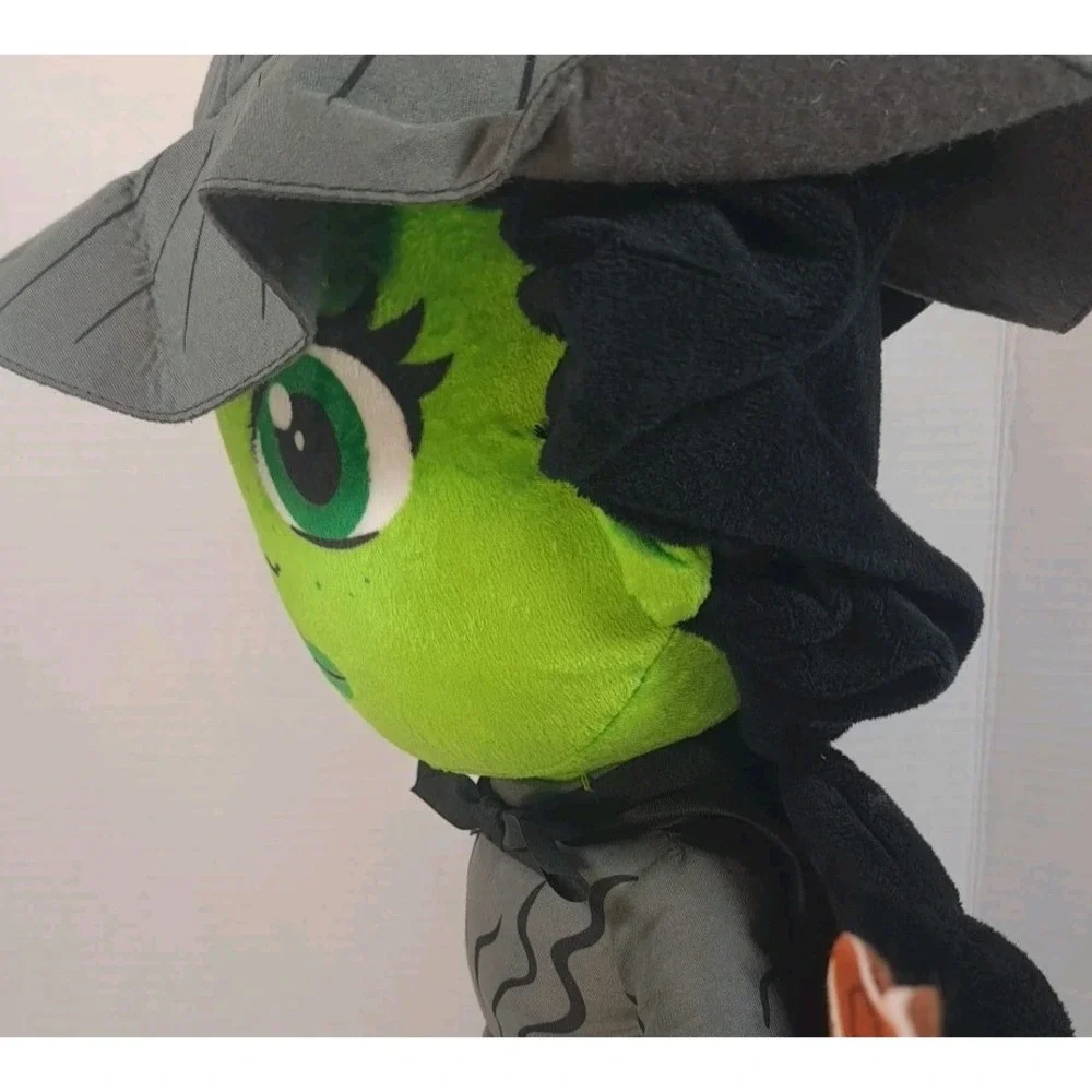 Universal Studio nwt elphaba
